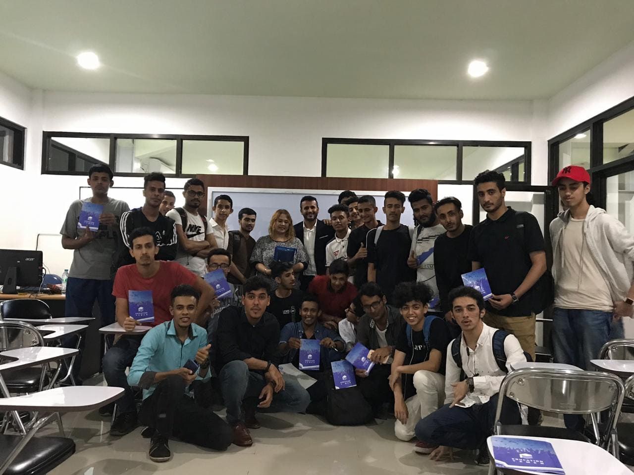 إديوكيشن يمن تقيم محاضرة للطلاب الدوليين بجامعة ناروتاما الإندونيسية